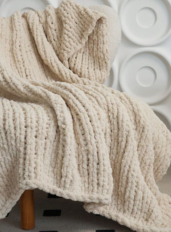 1pc Handmade Chenille Striped Hollow-Out Knit Blanket, Soft Thick Warm Nap Throw Blanket For Sofa, Travel