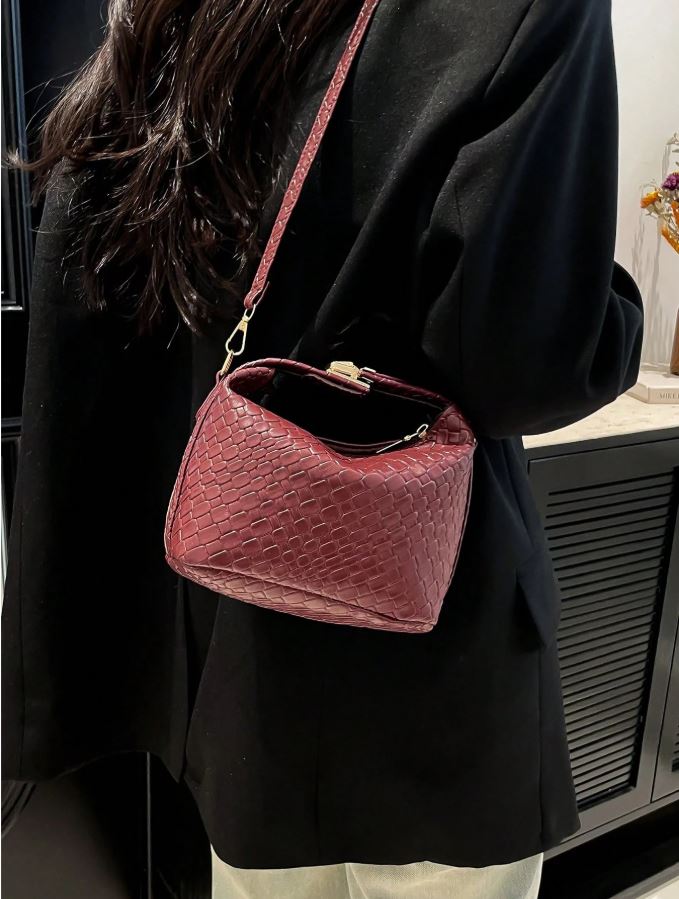 French High-End Woven Bag For Women 2025 New Style Western-Style Dumpling Bag, Niche Texture Commuting Bag, Versatile Handbag